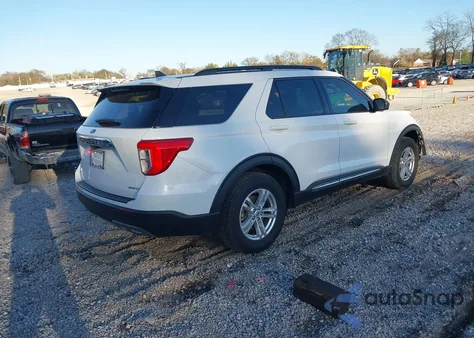 2021 Ford Explorer Xlt from USA, damaged, VIN 1FMSK8DH6MGC30636